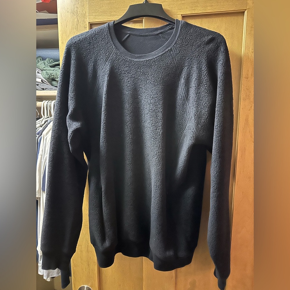ALO Crewneck